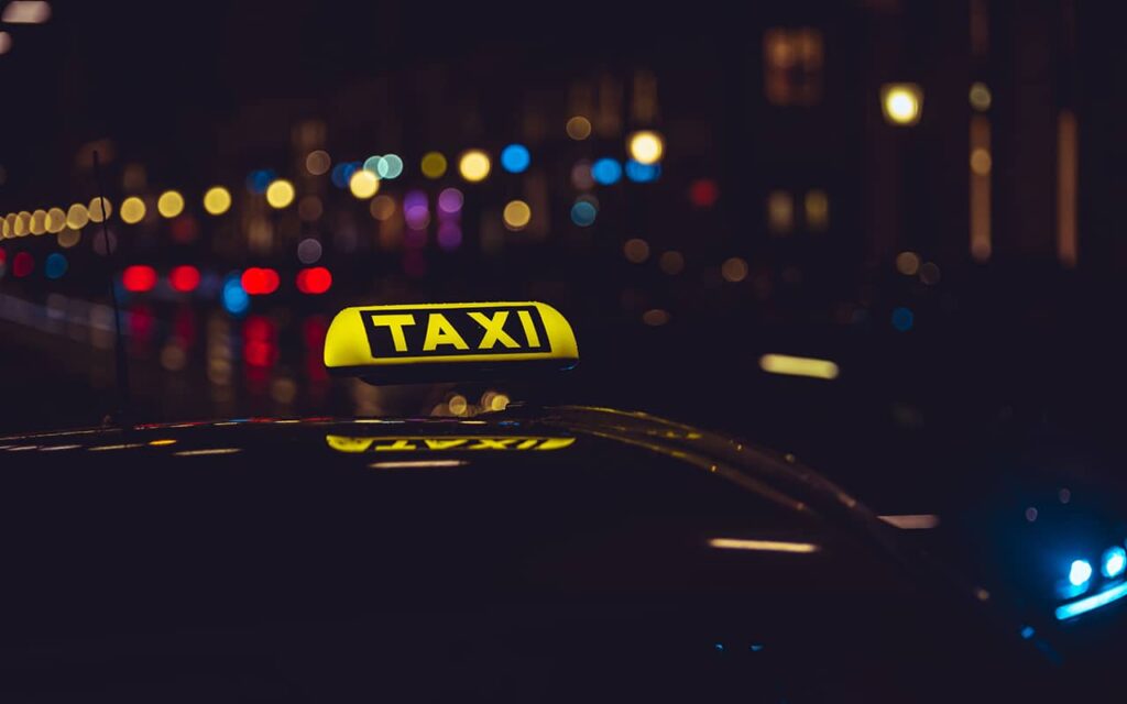 taxi rzeszow kogut zolty